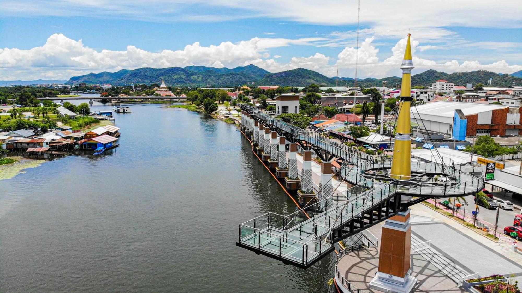 River Kwai View Hotel - Sha Extra Plus Certified Kanchanaburi Extérieur photo